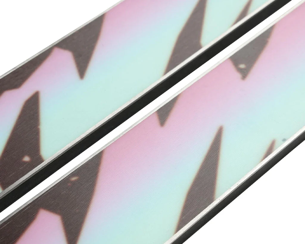 The Artificial Skis - Image 6