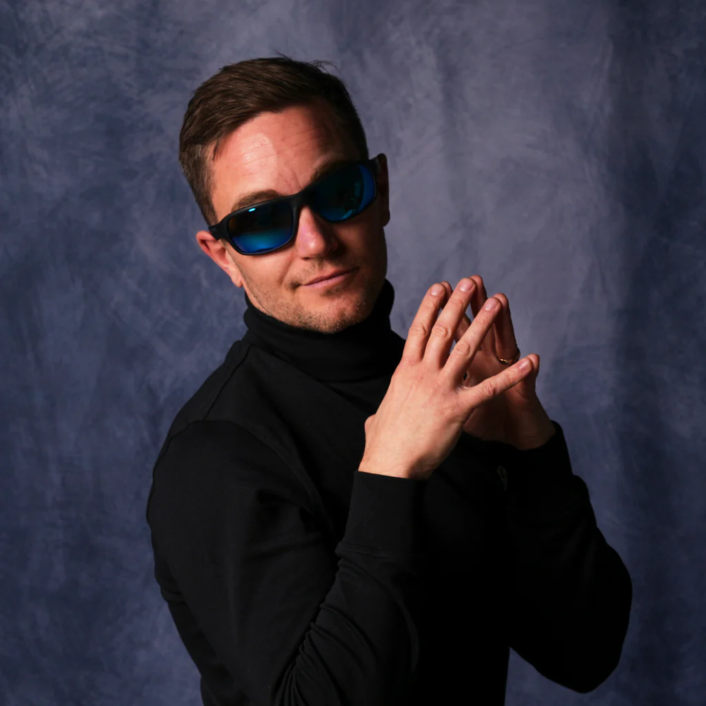 The Exec Somox - Image 5